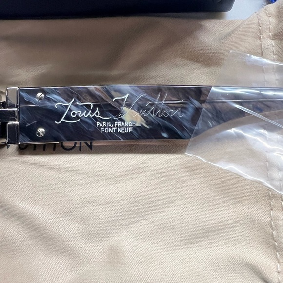 LOUIS VUITTON MILLIONAIRE 1.1 SUNGLASSES GREY MARBLE Z1326E - Picture 3 of 8